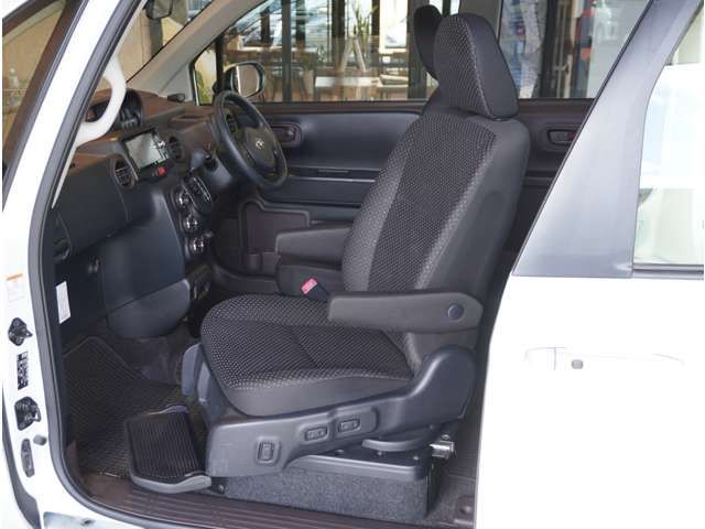 TOYOTA SPADE 2019 Image 31