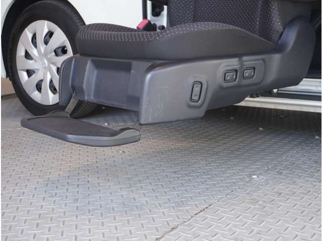 TOYOTA SPADE 2019 Image 31