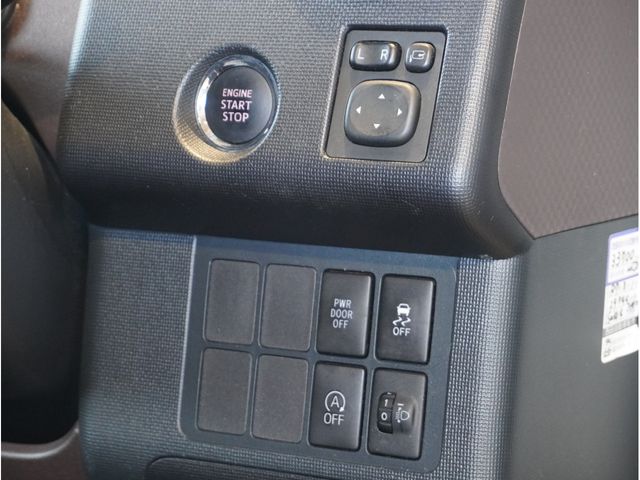 TOYOTA SPADE 2019 Image 31