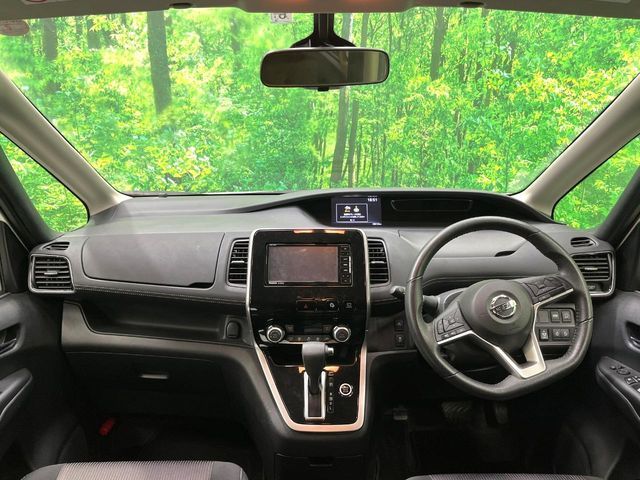 NISSAN SERENA  S-HYBRID 2018 Image 31