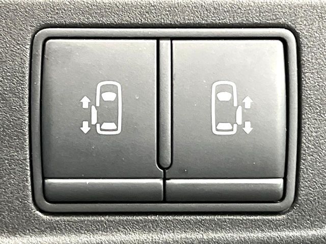 NISSAN SERENA  S-HYBRID 2018 Image 31