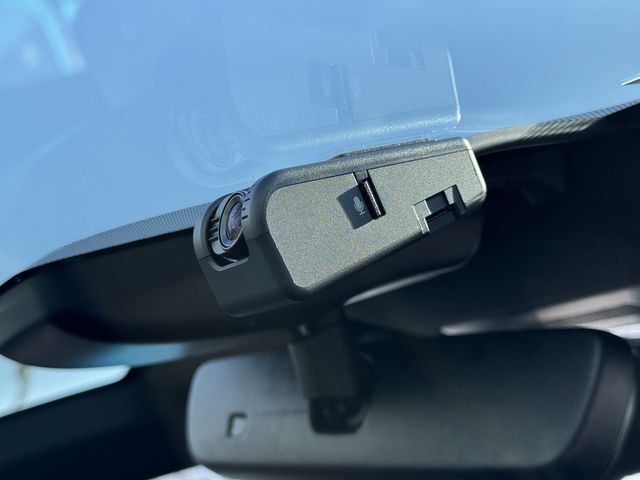 TOYOTA LEXUS IS300H 2023 Image 31