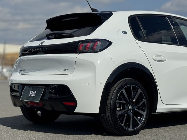 PEUGEOT E-208 2024 Image 31