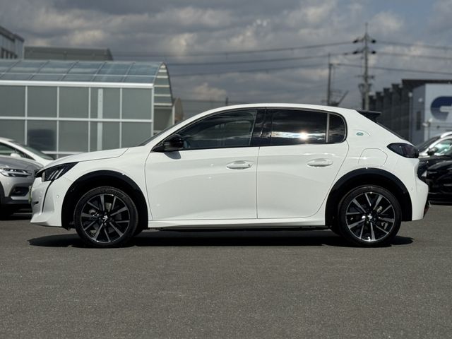 PEUGEOT E-208 2024 Image 31