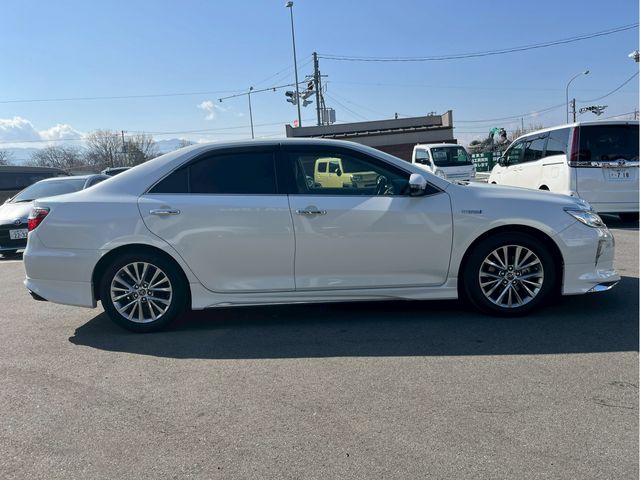 TOYOTA CAMRY HYBRID 2016 Image 31