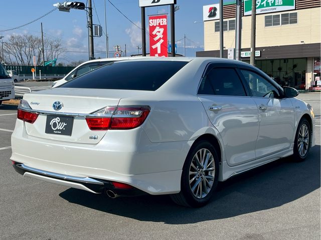 TOYOTA CAMRY HYBRID 2016 Image 31