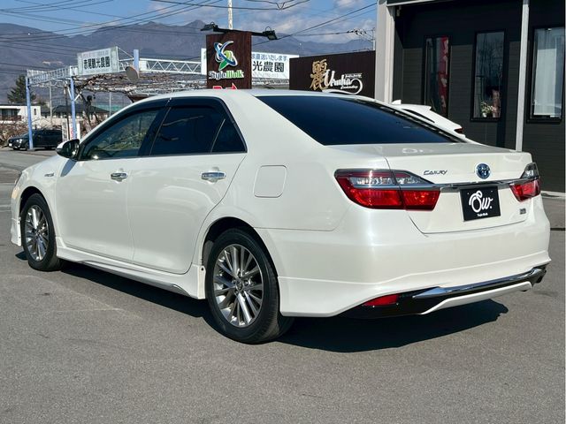 TOYOTA CAMRY HYBRID 2016 Image 31