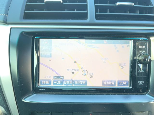 TOYOTA CAMRY HYBRID 2016 Image 31