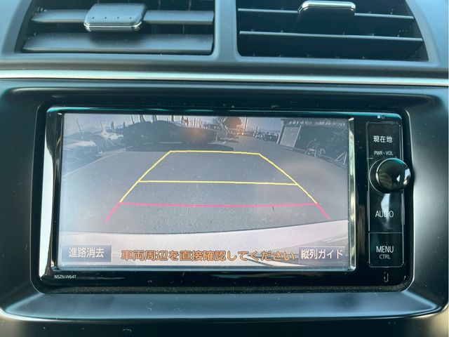 TOYOTA CAMRY HYBRID 2016 Image 31