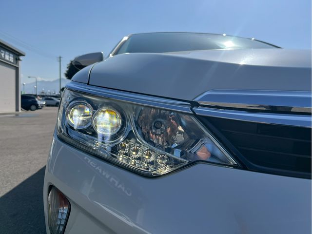 TOYOTA CAMRY HYBRID 2016 Image 31