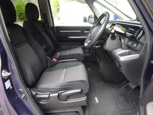 HONDA STEPWAGON SPADA 2015 Image 31