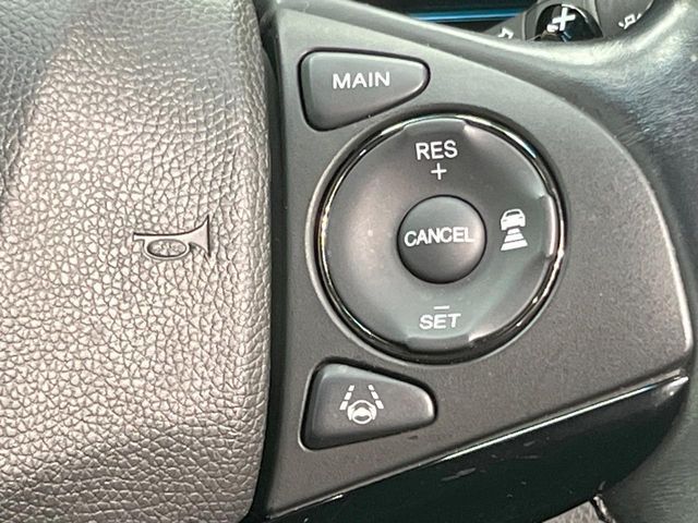 HONDA VEZEL HYBRID 2017 Image 31