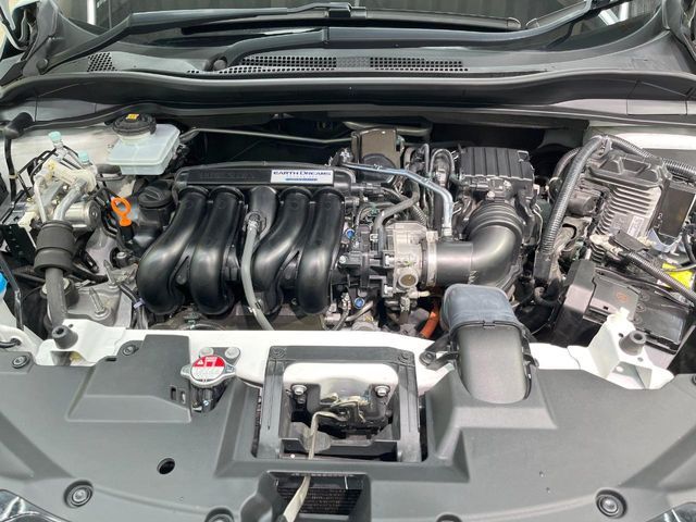 HONDA VEZEL HYBRID 2017 Image 31