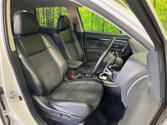 MITSUBISHI OUTLANDER PHEV 2017 Image 31