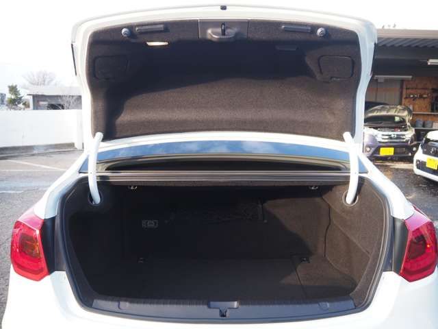 HONDA LEGEND HYBRID 2015 Image 31