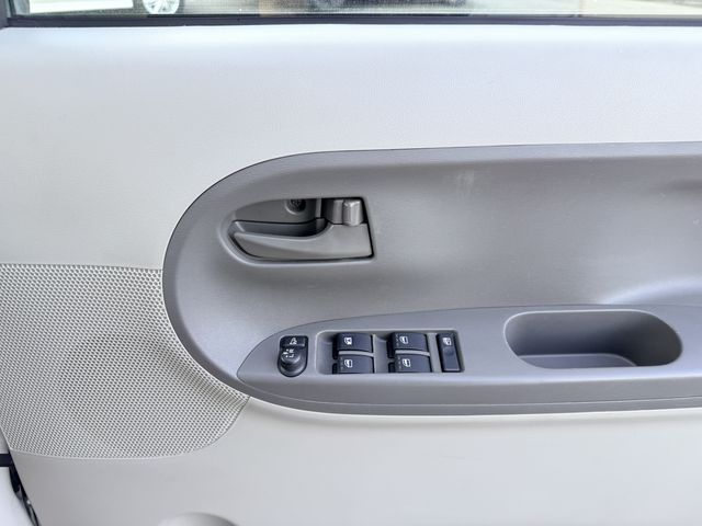 DAIHATSU TANTO 2014 Image 31