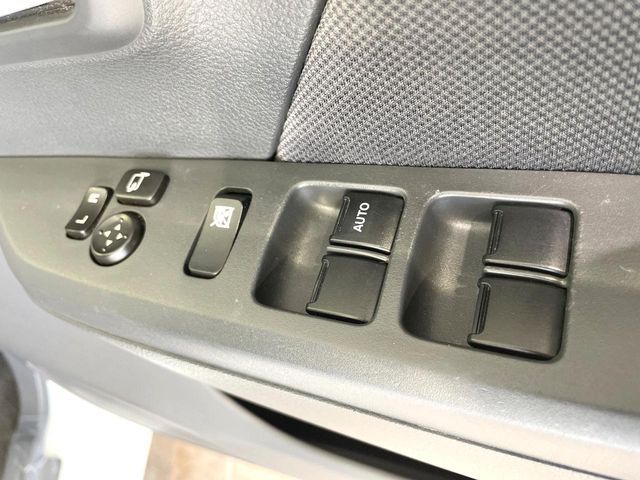 SUZUKI WAGON R 2012 Image 31