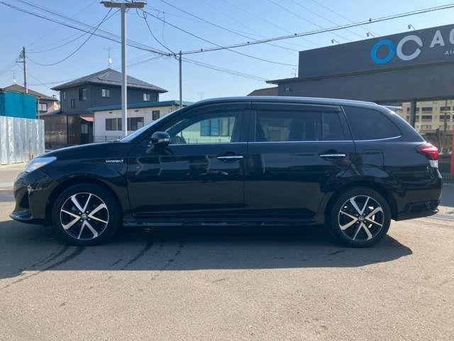 TOYOTA COROLLA FIELDER HYBR 2018 Image 31