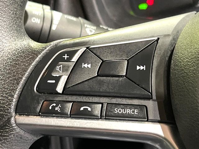 NISSAN NOTE 2017 Image 31