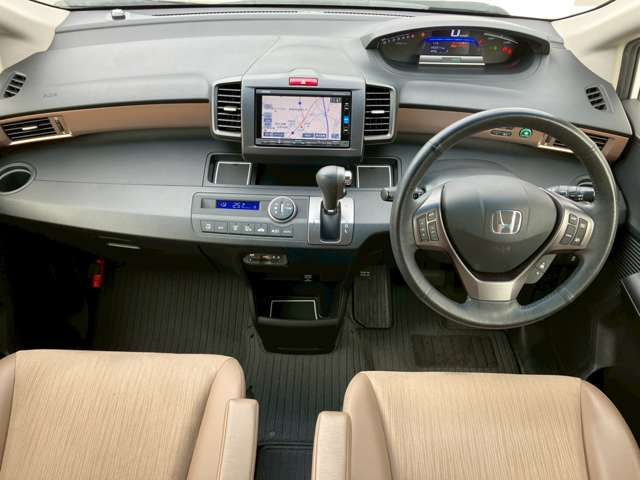 HONDA FREED HYBRID 2015 Image 31