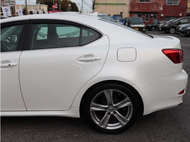 TOYOTA LEXUS IS250 2011 Image 31