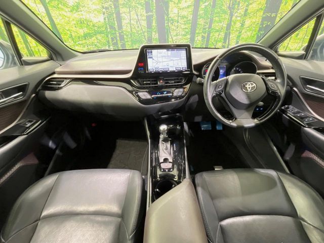 TOYOTA C-HR 2017 Image 31