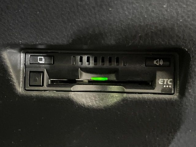 TOYOTA C-HR 2017 Image 31