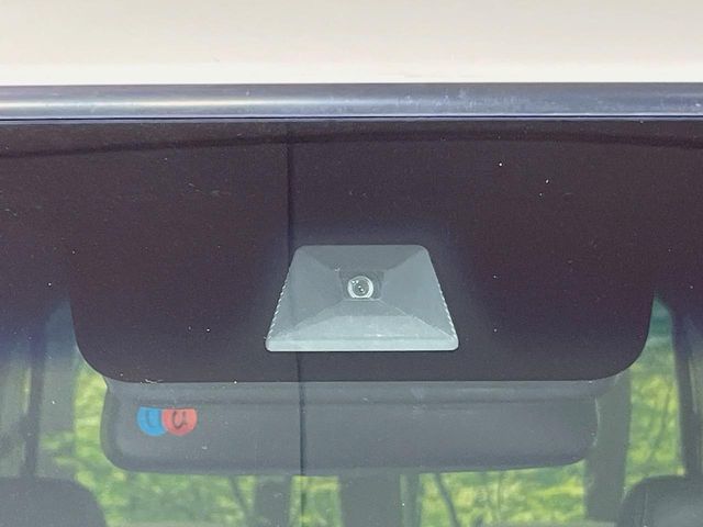 HONDA N BOX CUSTOM 2017 Image 31