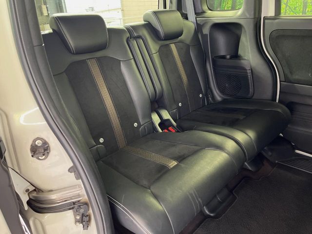 HONDA N BOX CUSTOM 2017 Image 31