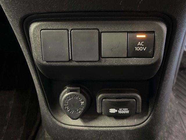 TOYOTA SIENTA HYBRID 2023 Image 31