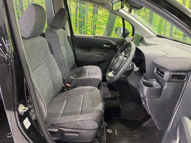 TOYOTA SIENTA HYBRID 2023 Image 31