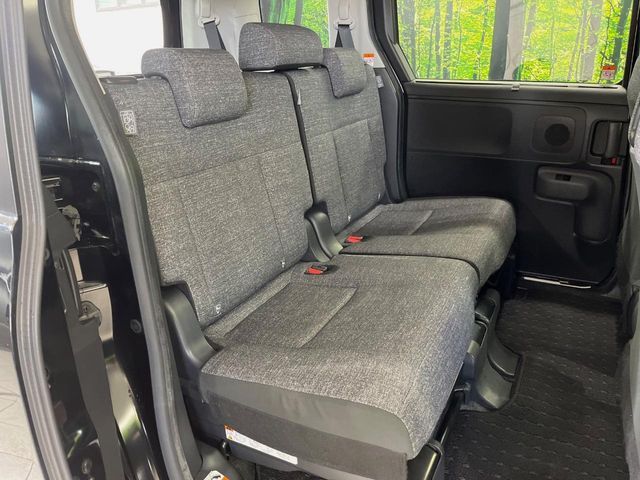 TOYOTA SIENTA HYBRID 2023 Image 31