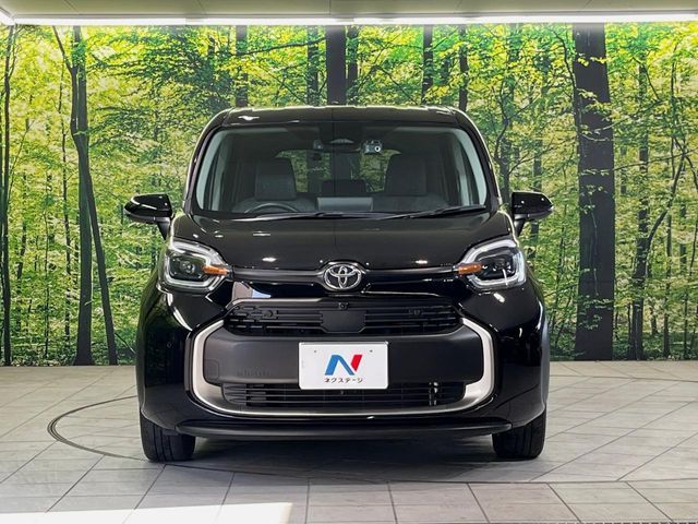 TOYOTA SIENTA HYBRID 2023 Image 31