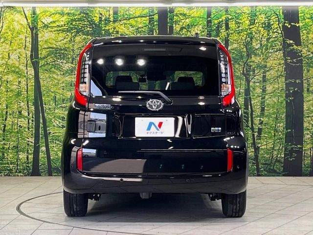 TOYOTA SIENTA HYBRID 2023 Image 31