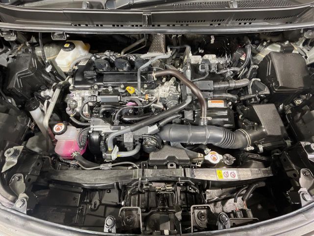 TOYOTA SIENTA HYBRID 2023 Image 31