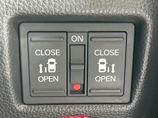 HONDA N BOX CUSTOM 2022 Image 31