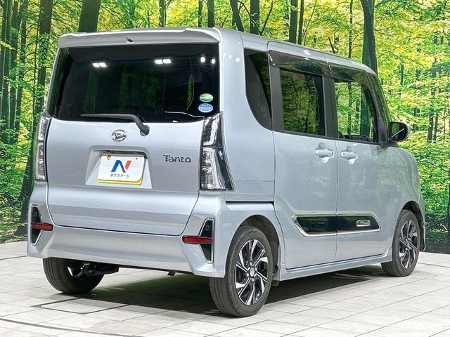 DAIHATSU TANTO CUSTOM 2020 Image 31