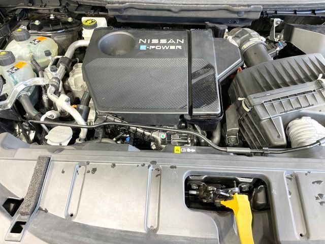NISSAN X-TRAIL HYBRID 4WD 2023 Image 31
