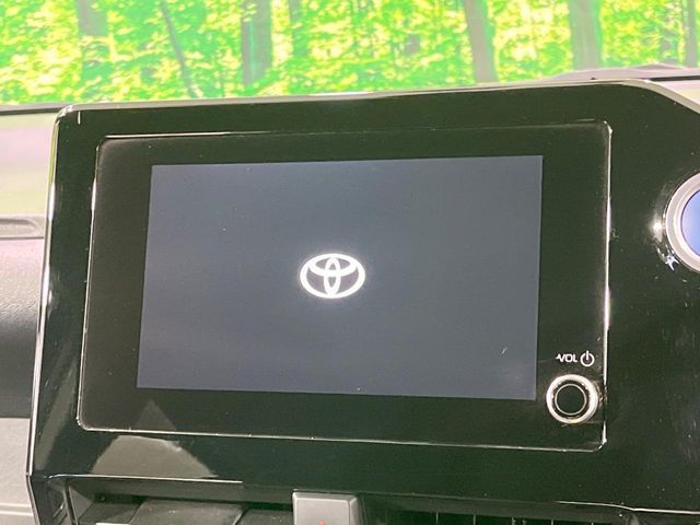 TOYOTA VOXY HYBRID 2023 Image 31