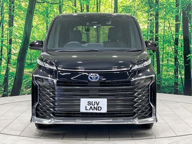 TOYOTA VOXY HYBRID 2023 Image 31