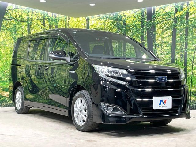 TOYOTA NOAH HYBRID 2018 Image 31
