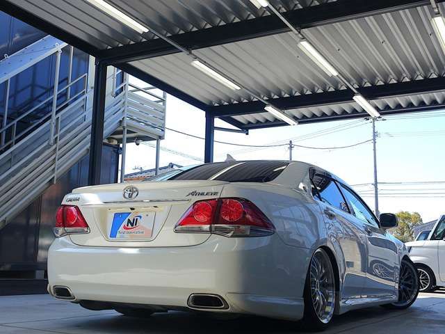 TOYOTA CROWN SEDAN 2010 Image 31