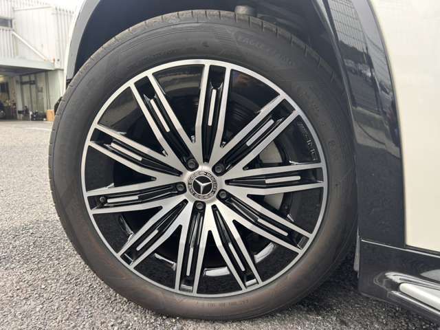 MERCEDES BENZ EQS SU 2024 Image 31