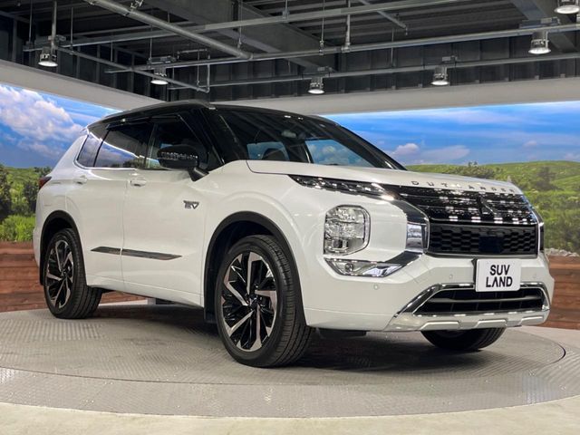 MITSUBISHI OUTLANDER PHEV 2023 Image 31