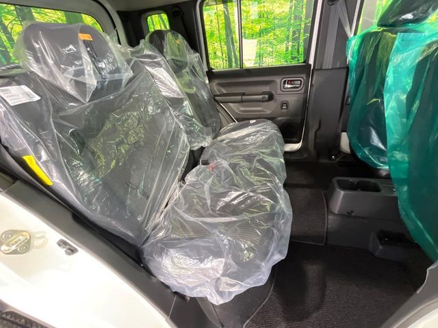 SUZUKI JIMNY NOMADE 2026 Image 31