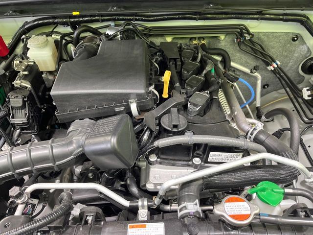 SUZUKI JIMNY NOMADE 2026 Image 31