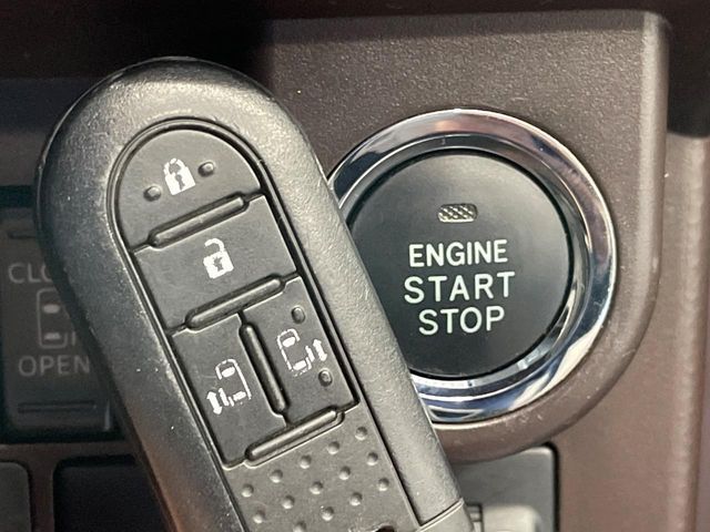 TOYOTA TANK 2017 Image 31