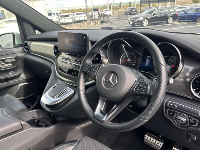 MERCEDES BENZ V CLAS 2024 Image 31