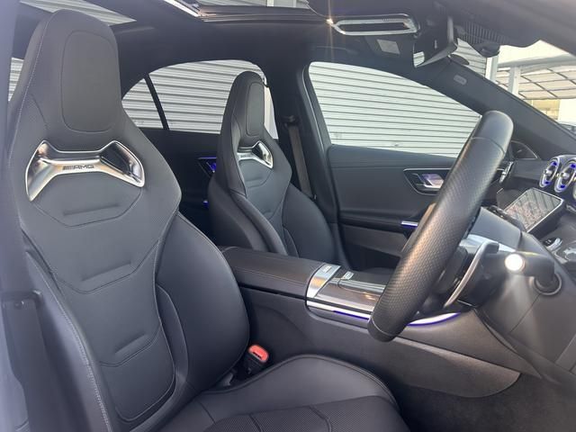 MERCEDES BENZ MERCEDES AMG C CLASS 2024 Image 31