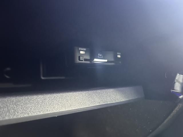 MERCEDES BENZ MERCEDES AMG C CLASS 2024 Image 31